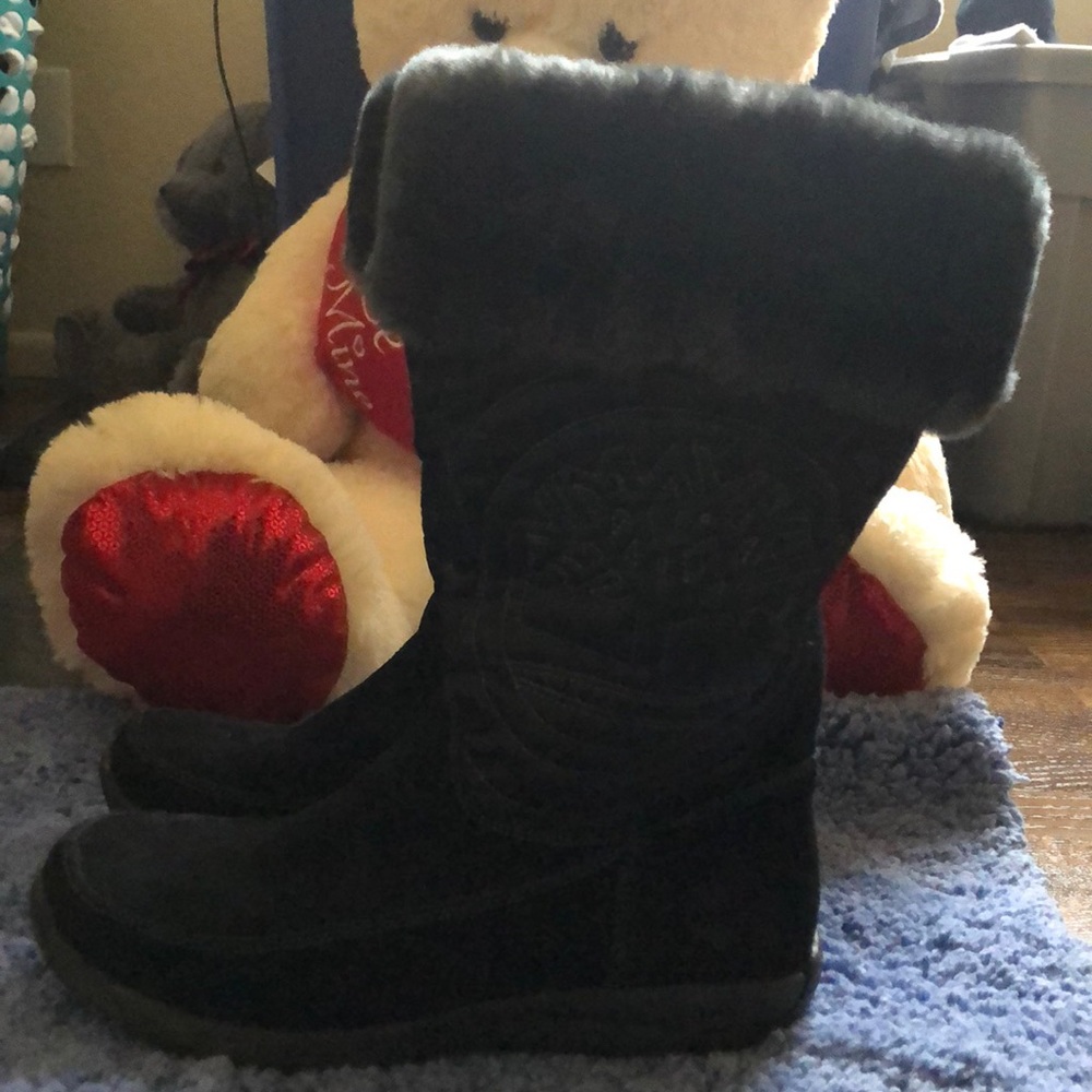 Black Timberland Boots w/Fur